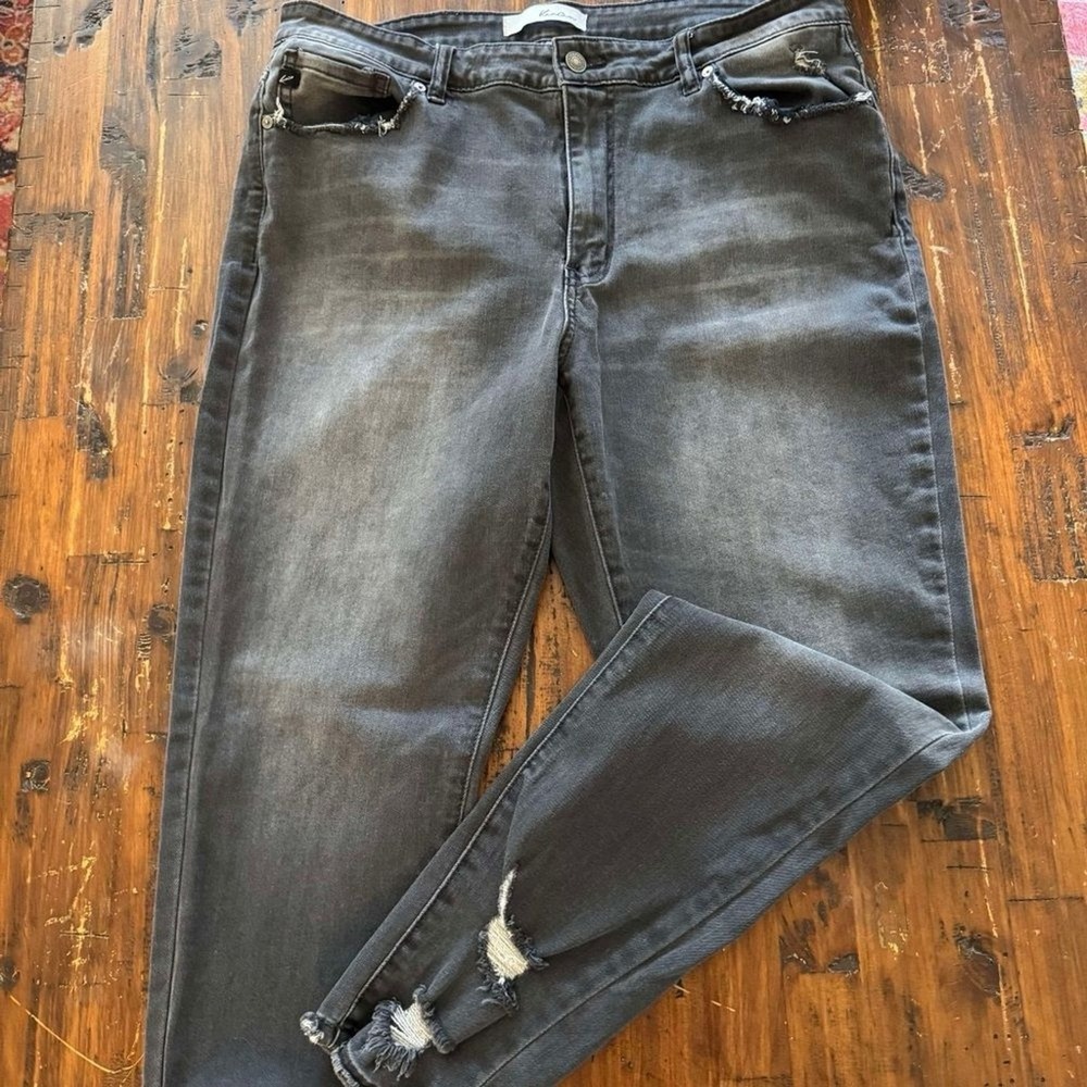 KanCan 1XL High Rise Distressed Skinny Jeans Faded Black Frayed Hem Ankle Denim